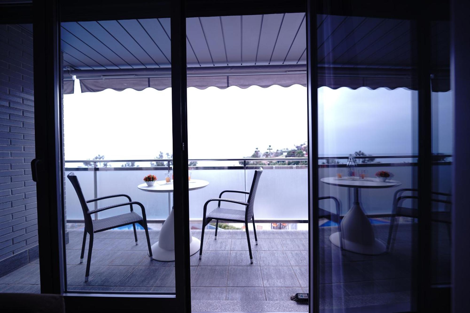 Malagasuite Timon Sea Views ベナルマデナ エクステリア 写真